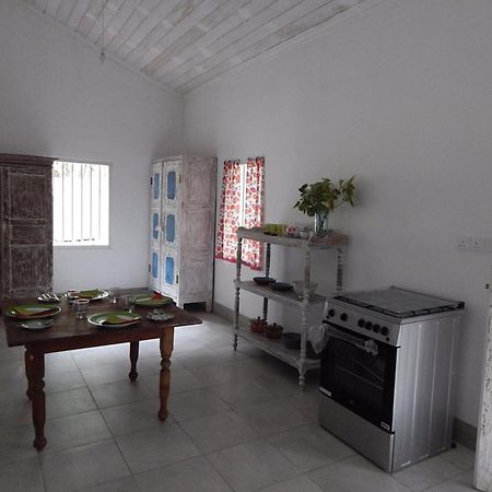 Agora Villa By Esperanza แทนกาลเล ภายนอก รูปภาพ