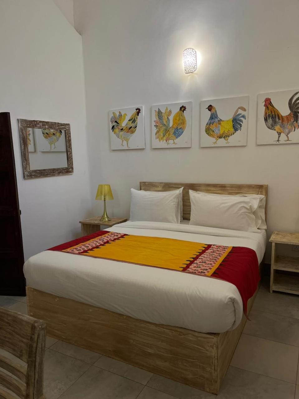 Agora Villa By Esperanza แทนกาลเล ภายนอก รูปภาพ