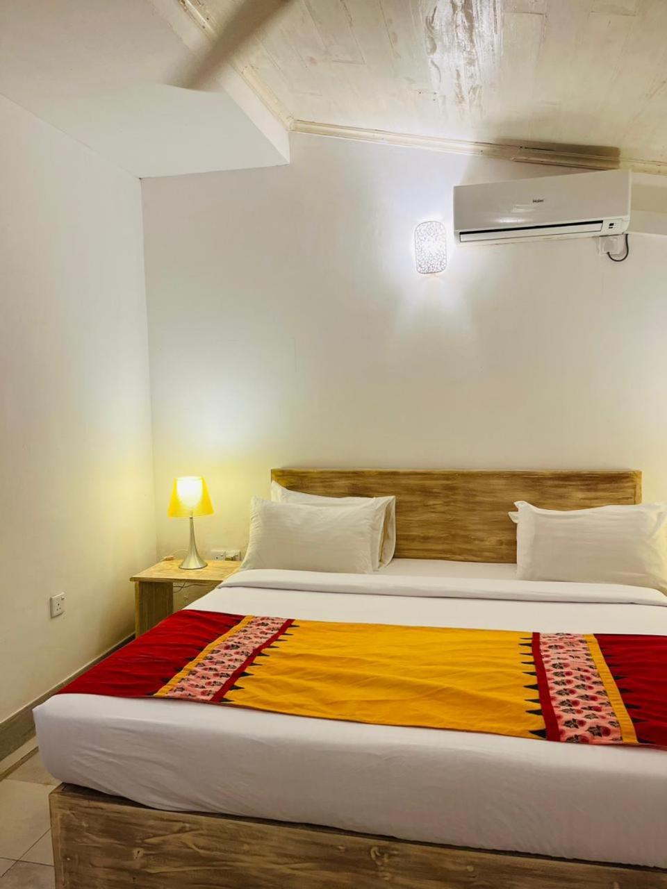 Agora Villa By Esperanza แทนกาลเล ภายนอก รูปภาพ
