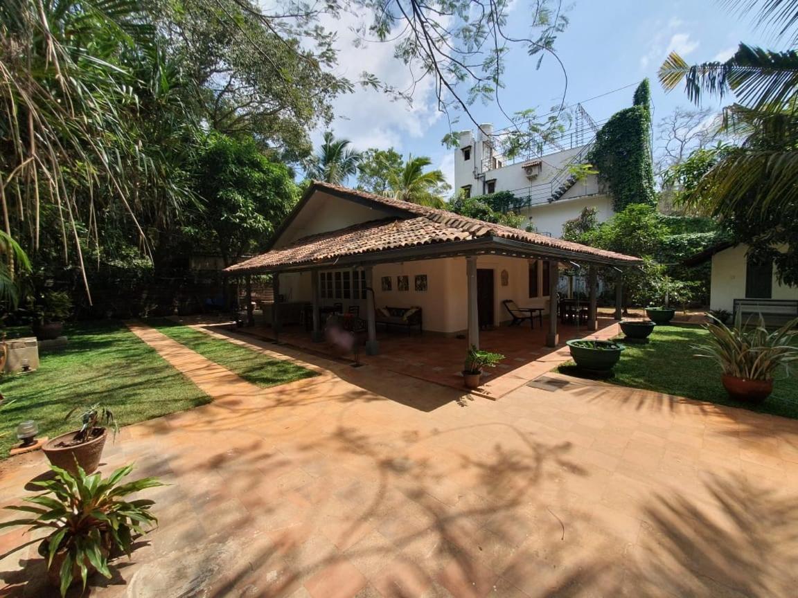 Agora Villa By Esperanza แทนกาลเล ภายนอก รูปภาพ