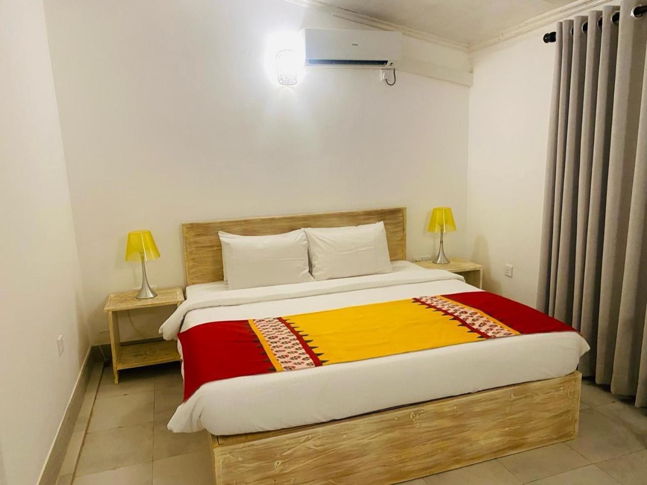 Agora Villa By Esperanza แทนกาลเล ภายนอก รูปภาพ